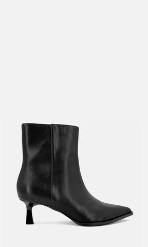 ALEXANDRA BOTINES DE PUNTA CERRADA CON TERMINACION PUNTIAGUDA Y TACON BAJO PARA MUJER
