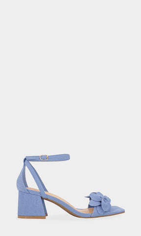 ANNY SANDALIAS DE TACON CUADRADO BAJO CON STRAPS ANCHO SOBRE LOS DEDOS Y FLORES 3D CON PULSERA TOBILLERA AJUSTABLE PARA DAMA