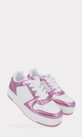 AZURA PLATFORM SNEAKERS CON DISEÑO URBANO PARA MUJER DE PUNTA REDONDA Y AGUJETAS AJUSTABLES EN EMPEINE