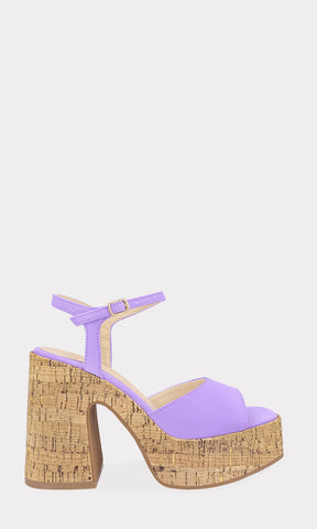 BRIA PLATFORM SANDALS DE VERANO CON PUNTA CUADRADA Y CINTA ANCHA ARRIBA DE LOS DEDOS CON HEBILLA EN ANKLE STRAP