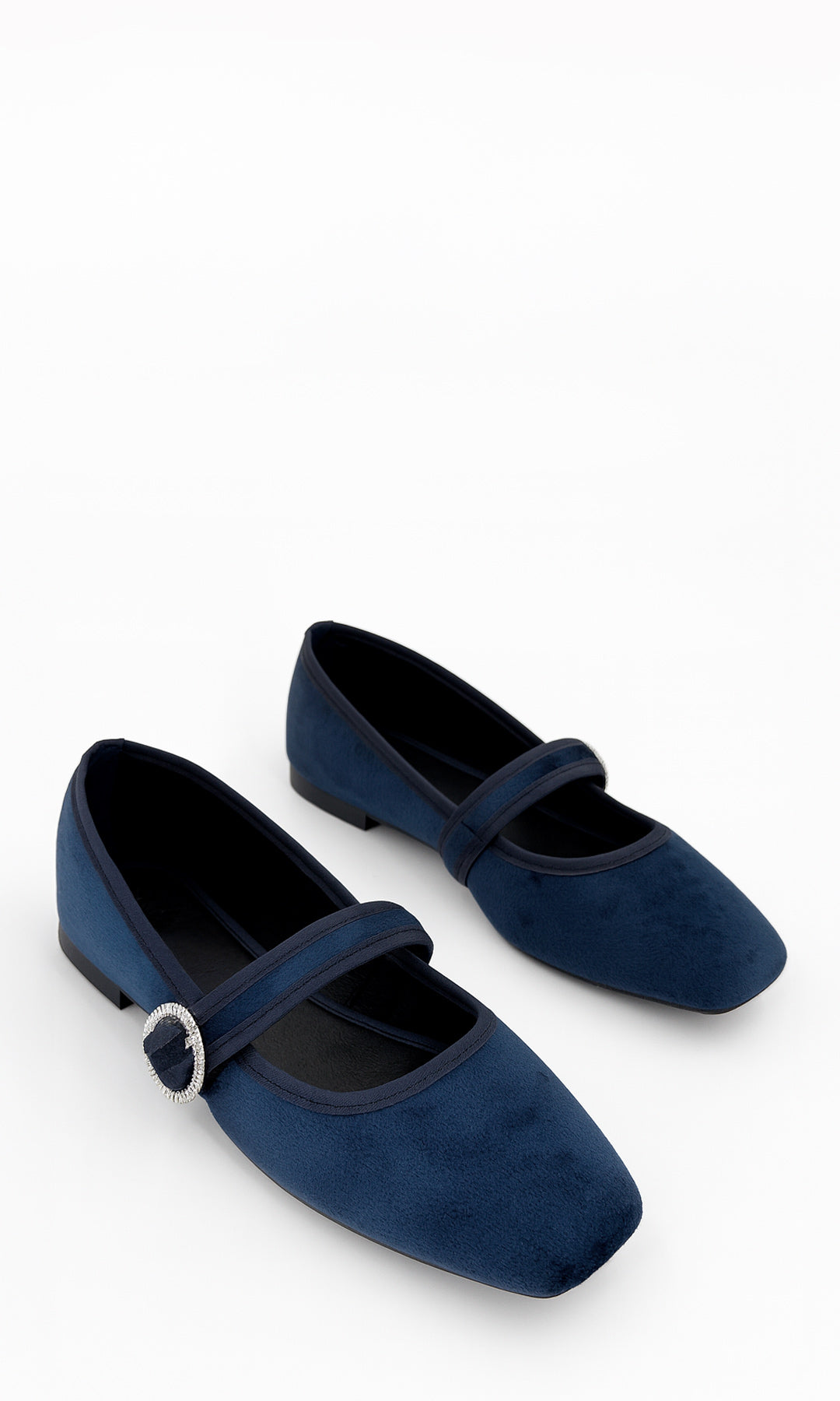 CHAI FLAT AZUL MARINO DE VELVET MUJER CORREA CRUZADA ESTILO MARY JANE CON PUNTA CUADRADA TACÓN 1 CM