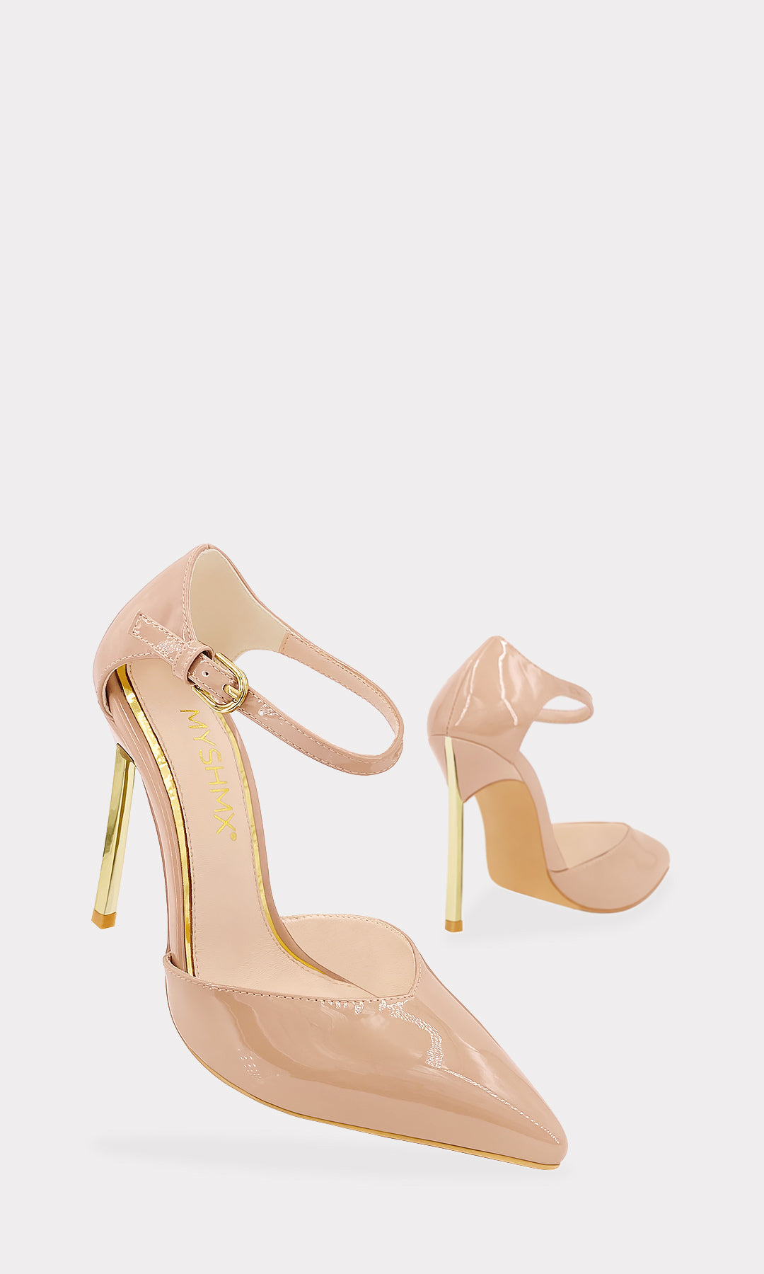 CLASSY HEELS DE CHAROL COLOR NUDE CON ESCOTE A LOS LADOS Y TALON CUBIERTO PARA USAR EN OFICINA