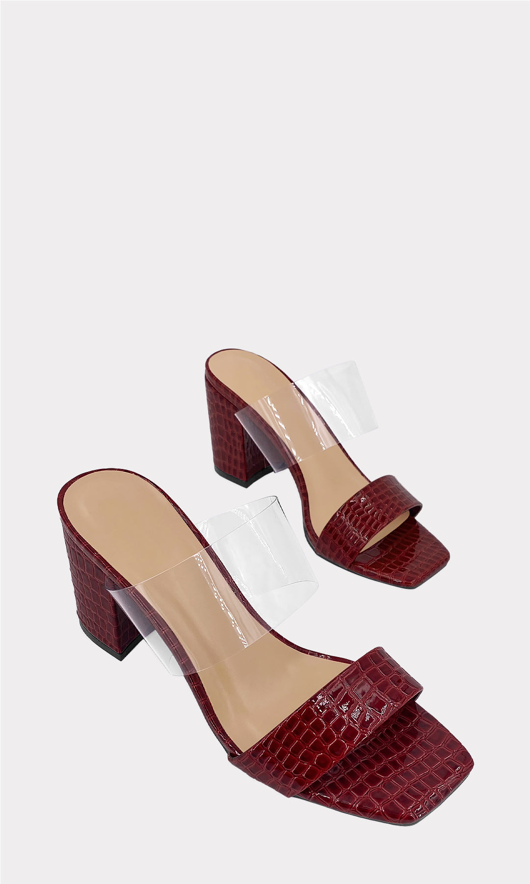 CLEO ZAPATOS MULES ROJO DE PUNTA CUADRADA ABIERTA CON TEXTURA DE CHAROL EFECTO COCODRILO Y CORREA TRANSPARENTE EN EMPEINE PARA MUJER