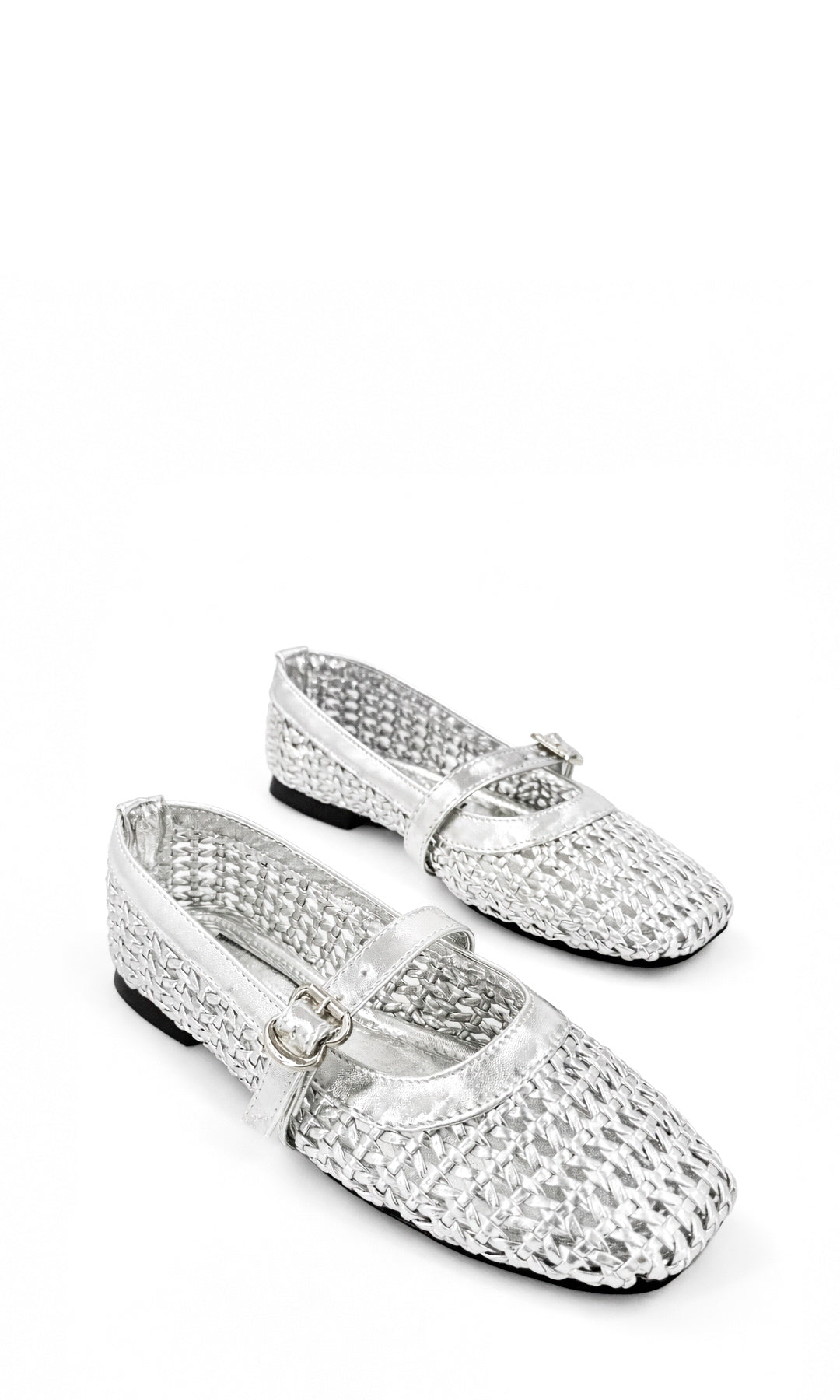 COCO FLAT METÁLICO PLATEADO DISEÑO TEJIDO PUNTA CUADRADA CORREA FRONTAL OPCIÓN EN TENDENCIA PARA MUJER Y OCASIONES ESPECIALES