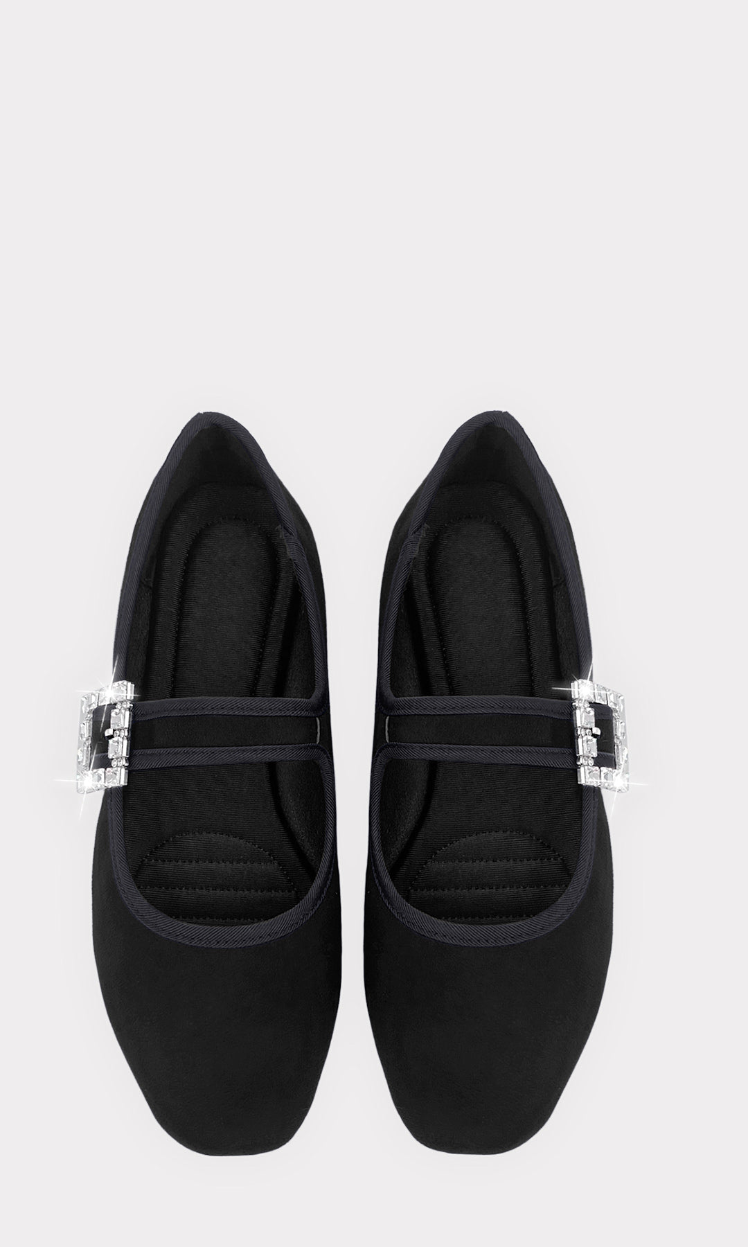 DAPHNE FLATS DE PUNTA SEMI CUADRADA CON HEBILLA DE BRILLO XL EN CINTA ARRIBA DEL EMPEINE AJUSTABLE PARA USAR EN VERANO