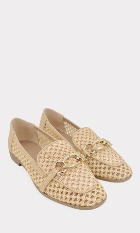 DASHIA ZAPATOS PLANOS TEJIDOS EN YUTE SINTETICO NUDE CON CADENA DORADA AL FRENTE Y TACON BAJO DE 1.5 CM CON PUNTA REDONDA PARA MUJER