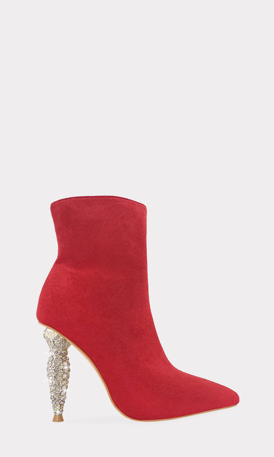 FANTASY BOTINES ROJOS DE AGUJA PARA COMBINAR CON FALDA METALICA CORTA A JUEGO DE BLUSA LISA Y JOYERIA MINIMALISTA CON BRILLOS