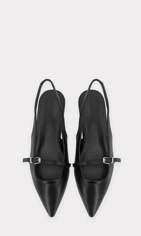 KORY ZAPATILLAS PLANAS DE PISO CON DISEÑO DESTALONADO Y HEBILLA PEQUEÑA EN CORREA ARRIBA DE LOS DEDOS Y TALON DESCUBIERTO
