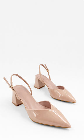 LISSE ZAPATO DESTALONADO NUDE EN CHAROL CON PUNTA ALARGADA Y TACÓN GEOMÉTRICO 6.5 CM LOOK SOFISTICADO