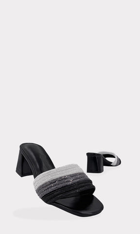 LORI ZAPATILLAS NEGRAS DE TACON BAJO CONFECCIONADAS EN VINIPIEL CON BRILLOS EN STRAPS ARRIBA DE LOS DEDOS Y PUNTA CUADRADA DE MUJER 