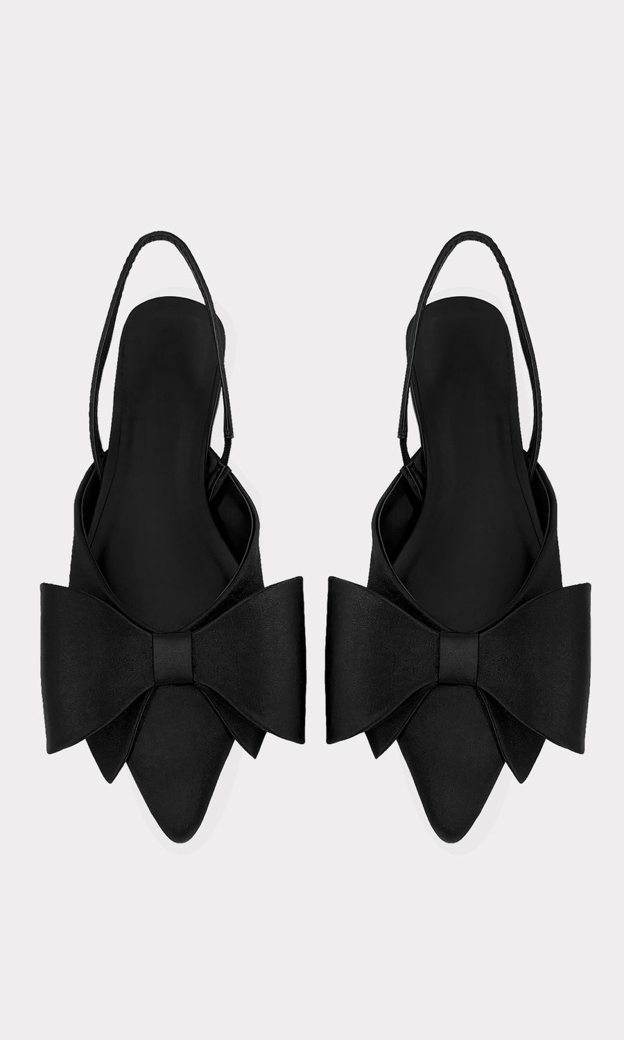 MARGIE CHICA COMBINA FALDA LARGA DE ESTAMPADO SNAKE CON BLUSA NEGRA Y ZAPATILLAS PLANAS DE SATIN CON MOÑO PARA VERSE CHIC