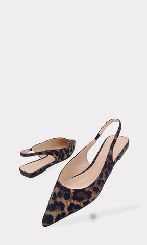 MARIANNE ZAPATOS SLINGBACK CAMEL CON TERMINACION PUNTIAGUDA DE TACON DE 1 CM HECHOS EN MEZCLILLA CON ESTAMPADO DE LEOPARDO PARA MUJER
