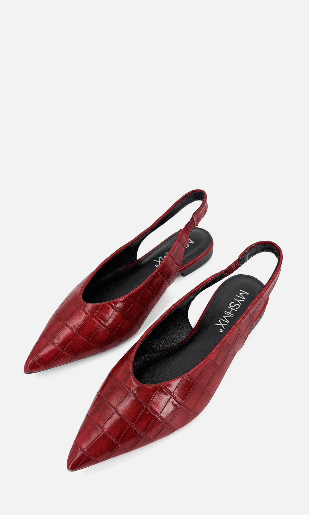 MELISSA ZAPATOS COLOR VINO ACABADO DE CUERO SINTETICO EFECTO COCODRILO CON PUNTA CERRADA POINTY Y TALON DESCUBIERTO DISEÑO SLIP ON 