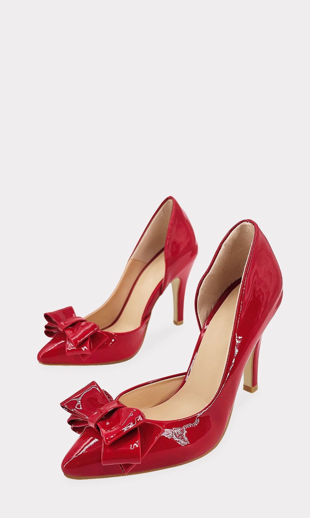 MONACO ZAPATILLAS ROJAS DE CHAROL CON PUNTA CERRADA Y DETALLE DE MOÑO ARRIBA DE LOS DEDOS CON TACON DE 10 CM PARA USAR CON LOOKS DE OFICINA