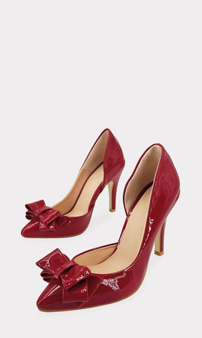 MONACO ZAPATILLAS ROJAS DE CHAROL CON PUNTA CERRADA POINTY Y DETALLE DE MOÑO ARRIBA DE LOS DEDOS CON TACON DE 10 CM PARA USAR CON LOOKS DE OFICINA