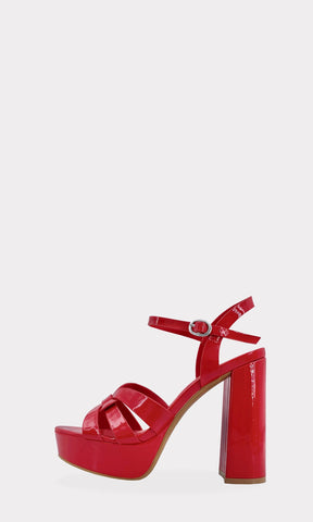 MONIKA TACONES DE MODA CON PLATAFORMA SEMI PUNTIAGUDA Y TRES STRAPS CRUZADOS AL FRENTE CON TALON DESCUBIERTO PARA MUJER