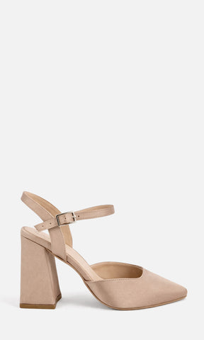 NINNA ZAPATILLAS DE SALON CON PUNTA CERRADA Y TACON CUADRADO CON HEBILLA EN STRAP AL FRENTE