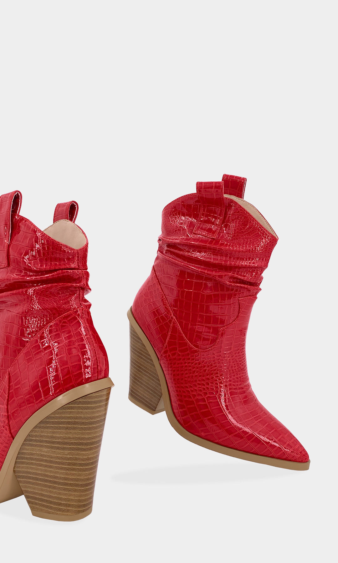 RODEO BOTINES VAQUEROS CON TEXTURA DE COCODRILO COLOR ROJO Y PUNTA EN PICO DE MODA PARA MUJER