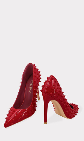 ROXY ZAPATILLAS CERRADAS ROJAS HECHAS EN CHAROL CON ESTOPEROLES PEQUEÑOS AL FRENTE DE SUELA DELGADA Y TERMINACION PUNTIAGUDA PARA MUJER FASHION