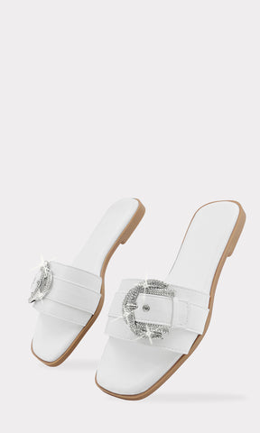RUST SANDALIAS BLANCAS CON DISEÑO DE METER DE PUNTA SEMI CUADRADA CONFECCIONADAS EN VINIPIELY TACON DE 1.5 CM PARA CHICA FASHION