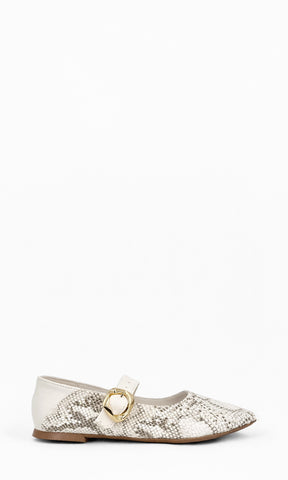 SARAH FLATS ESTILO MARY JANE PARA MUJER CON PUNTA CUADRADA Y HEBILLA EN CORREA AL FRENTE 