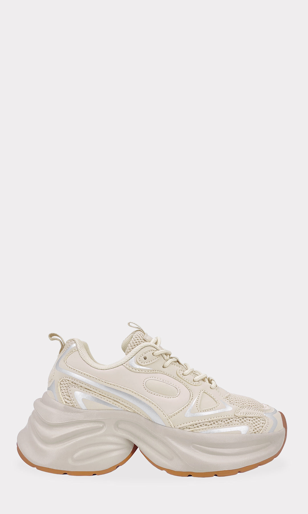 SHANNON DAD SNEAKERS EN TENDENCIA CON DISEÑO DE SUELA CHUNKY CON AGUJETAS CRUZADAS AL FRENTE PARA USAR CON JEANS