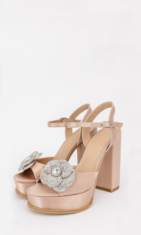 SHIMMER ZAPATILLAS ABIERTAS COLOR NUDE CON PLATAFORMA DE 3 CM Y BRILLOS EN FORMA DE FLOR ARRIBA DE LOS DEDOS CON TACON CUADRADO DE 12.5 CM PARA MUJER