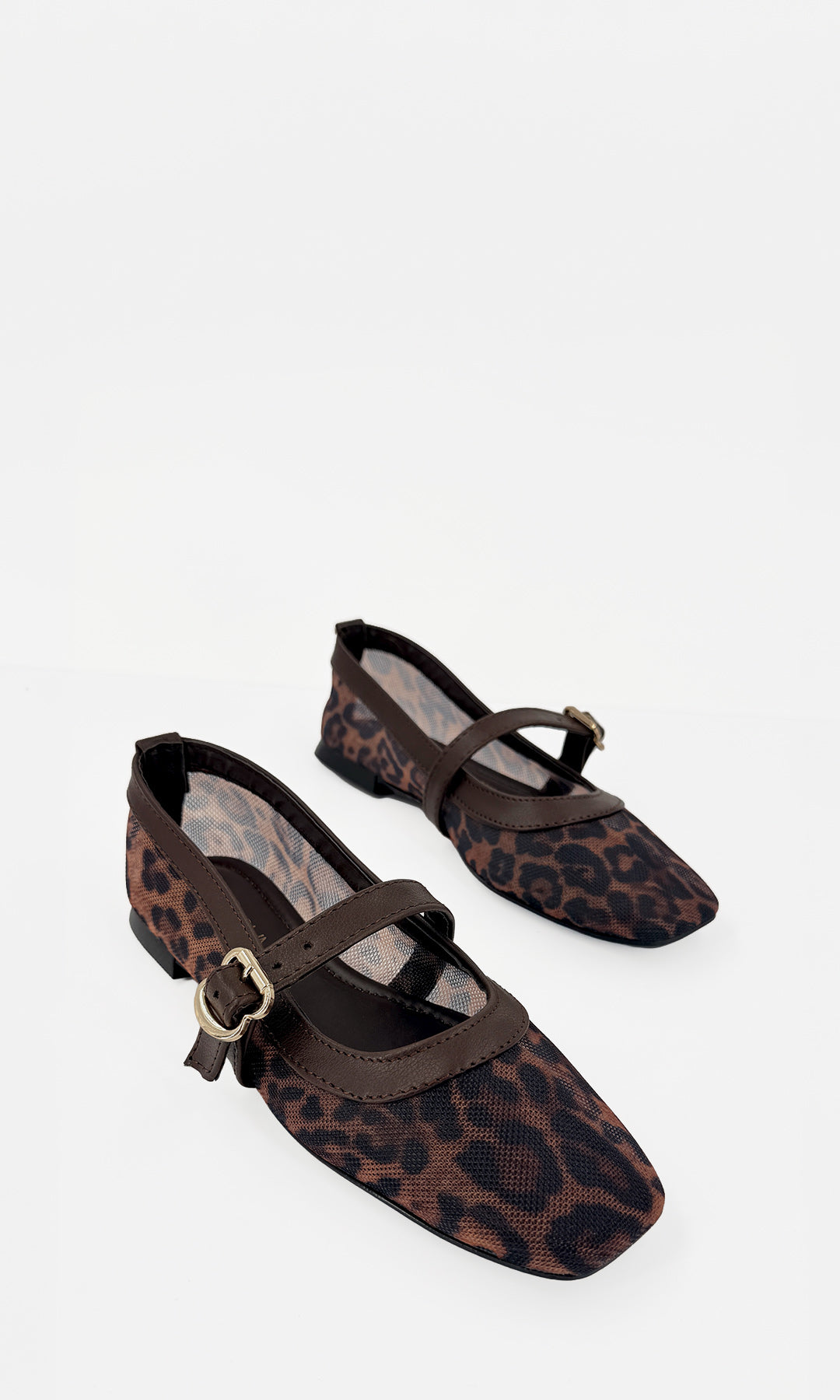 SOLSTICE ZAPATOS COMODOS DE PUNTA CUADRADA TIPO MARY JANE CON HEBILLA EN STRAP AL FRENTE PARA MUJER 