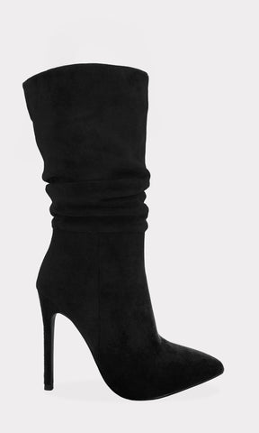 STATUS BOTAS NEGRAS CORRUGADAS QUE LLEGAN DEBAJO DE LA RODILLA CON TERMINACION PUNTIAGUDA Y TACON DELGADO DE 11 CM PARA MUJER FASHION