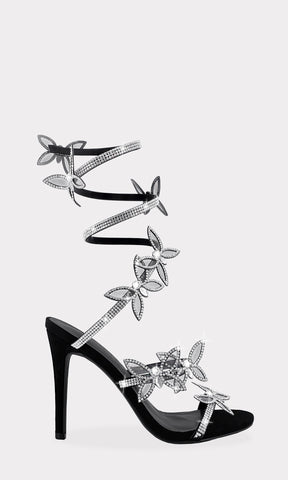SUGEY ZAPATILLAS ABIERTAS CON MARIPOSAS EN LACE UP RIGIDO EN FORMA DE ESPIRAL CON TACON DELGADO DE AGUJA PARA MUJER
