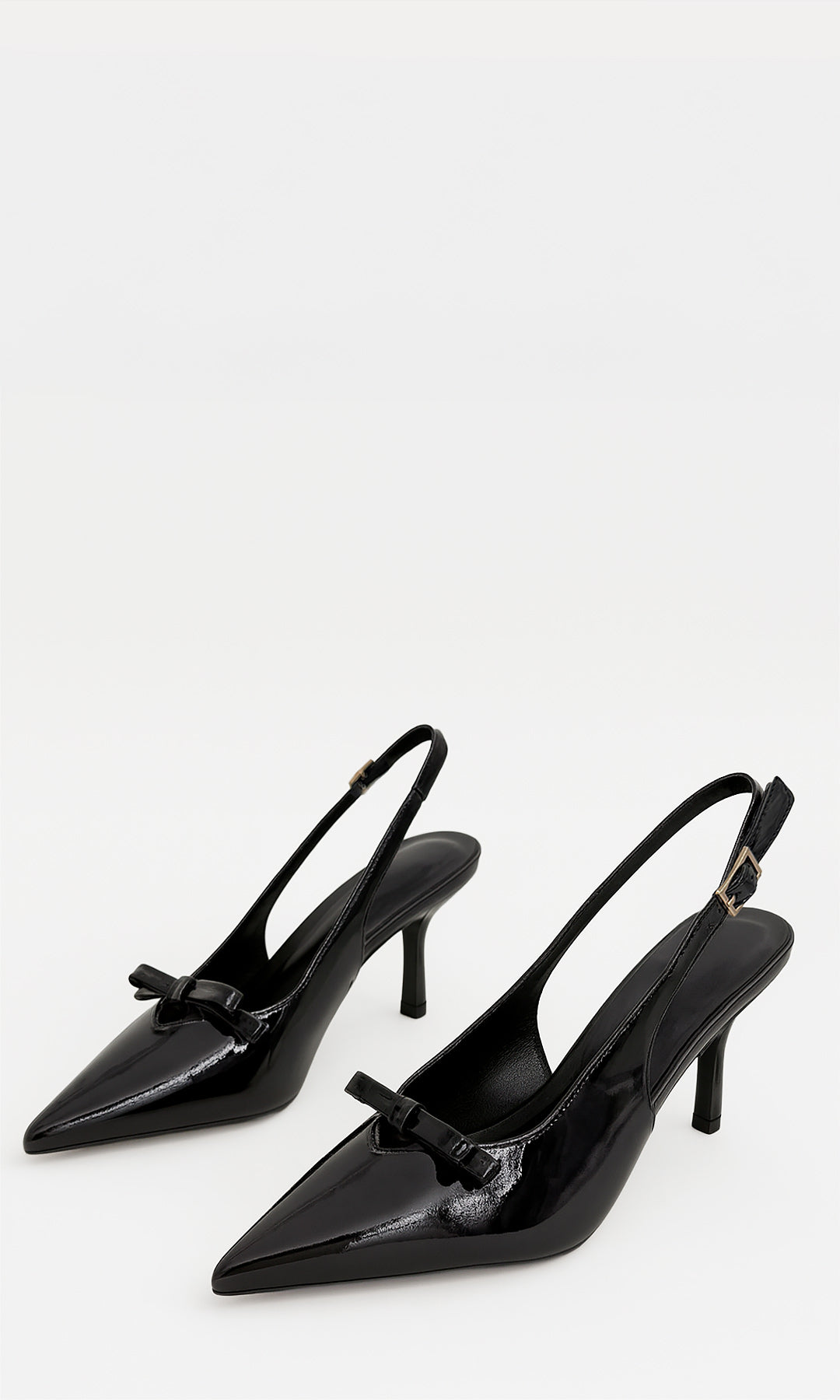 SYLVIA ZAPATILLA SLINGBACK NEGRA DE CHAROL CON PUNTA AFILADA Y TACÓN DELGADO 7.5 CM ESTILO ELEGANTE PARA MUJER