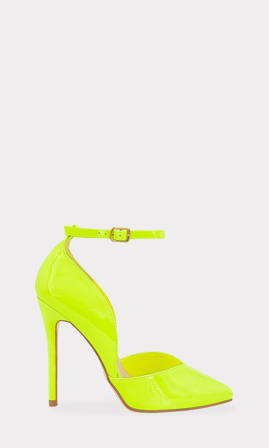 VIVID HEELS DE CHAROL AMARILLO NEON CON ESCOTE V A LOS COSTADOS Y ANKLE STRAP PARA LUCIR CON VESTIDOS DE TUBO