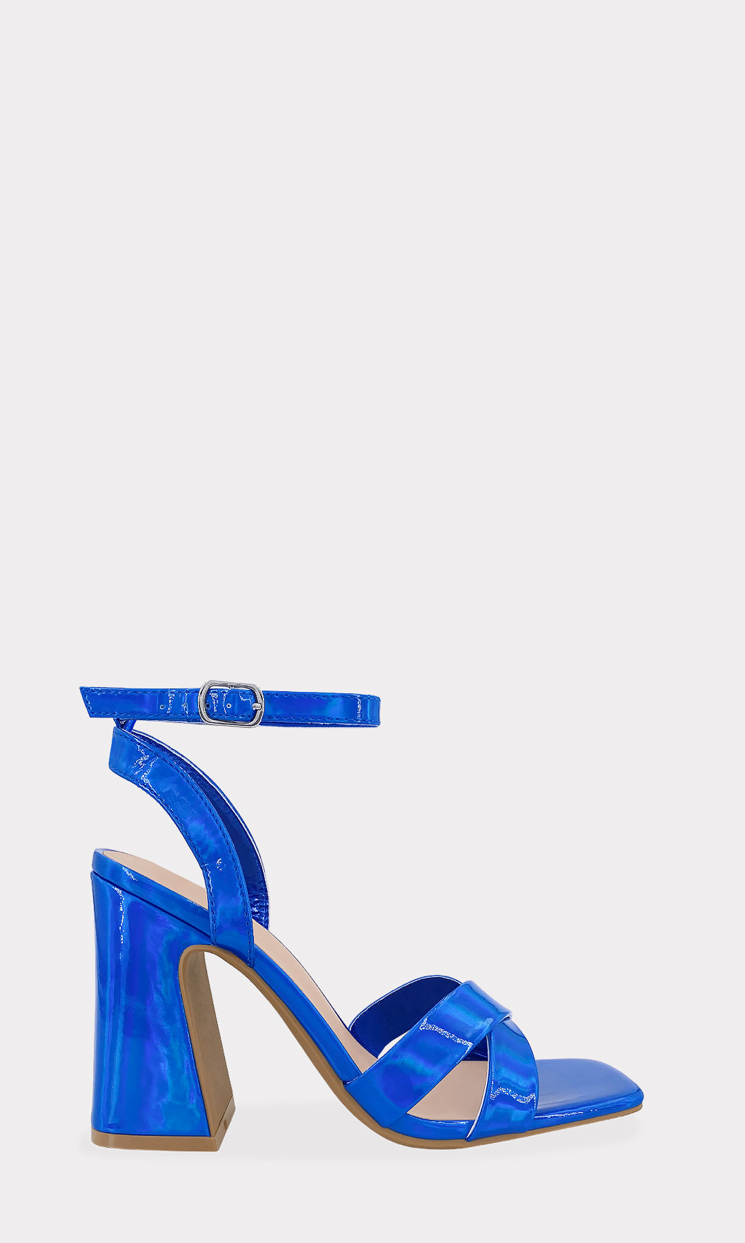 XANTHE TACONES CON PUNTA CUADRADA DE DOS STRAPS CRUZADOS ARRIBA DE LOS DEDOS Y ANKLE STRAP