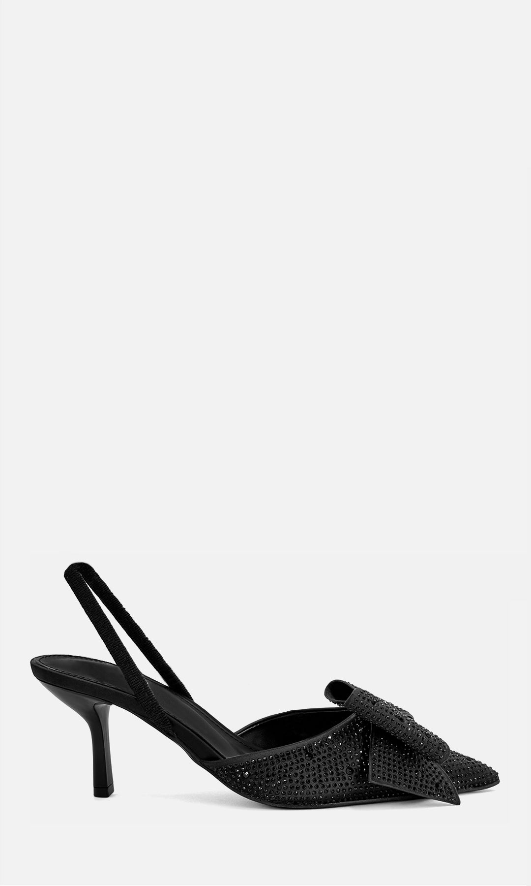 Zapatilla slingback DANNA negra de satín con brillos, moño decorativo, punta fina y tacón de 7.5 cm para mujer