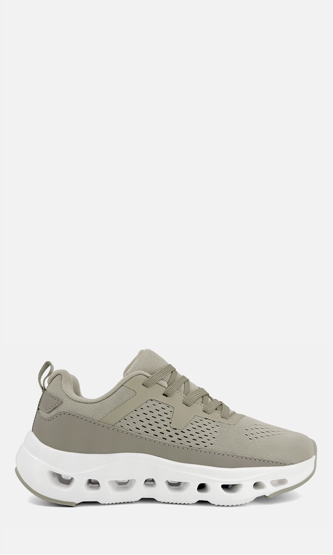 Tenis ZINNIA TAUPE de tejido y vinipiel con plataforma de 2.5 cm y tacón de 4 cm, vista lateral