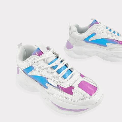 FLAWWLESS TENIS CASUALES DE SUELA LIGERA CON DETALLES PLASTIFICADOS