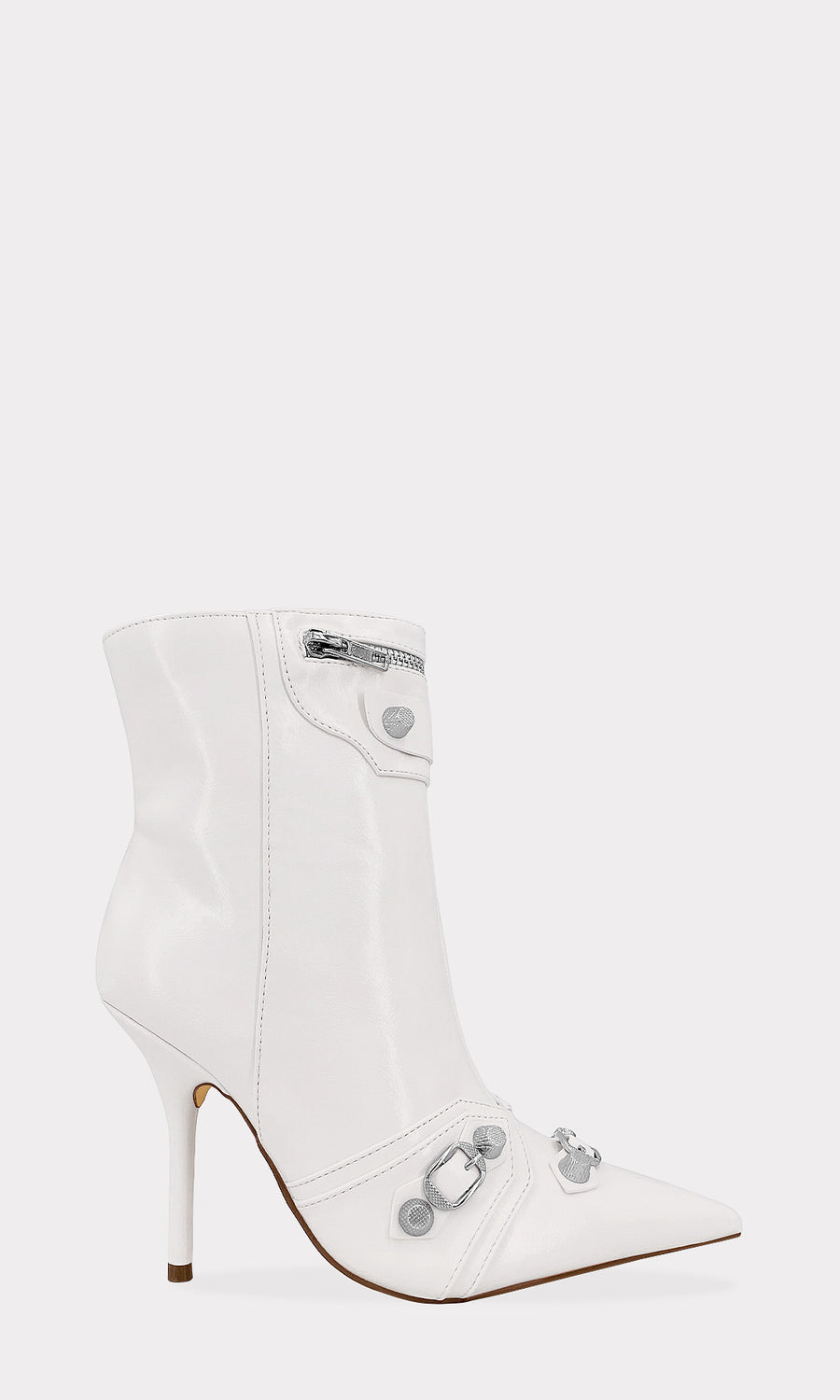 JANETH BOTAS AJUSTADAS DE VINIPIEL BLANCO CON PUNTA EN PICO Y TACON FINO PARA COMBINAR CON VESTIDOS DE FRUNCIDO BAJO 