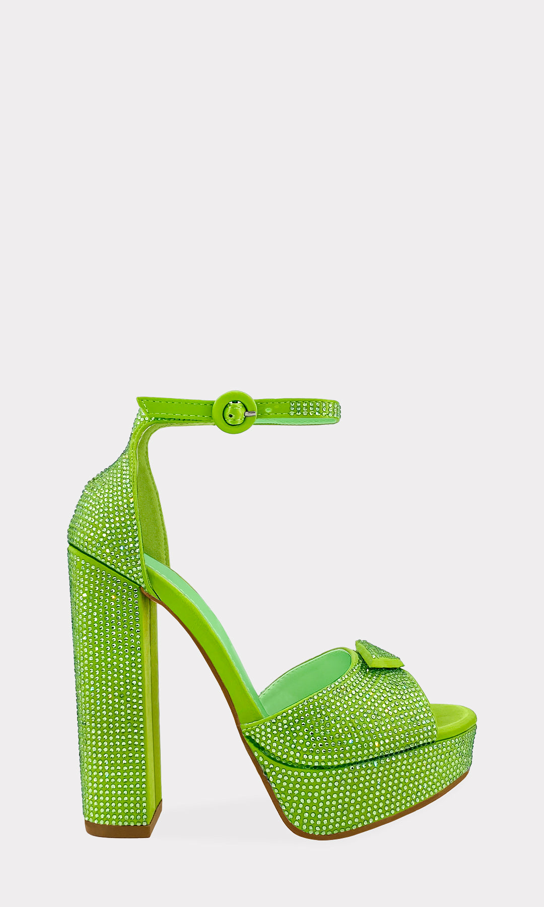 KELSIE TACONES DE SATIN VERDE CON BRILLOS AL TONO Y ANKLE STRAP DELGADO  