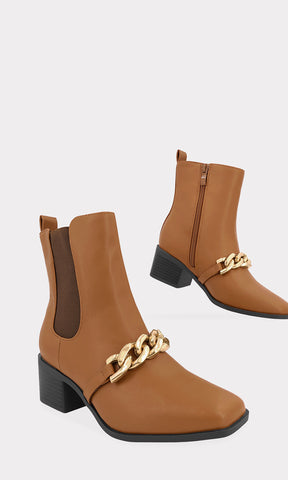 MADELINE BOTAS PARA MUJER DE VINIPIEL COLOR CAMEL CON CIERRE AL COSTADO 