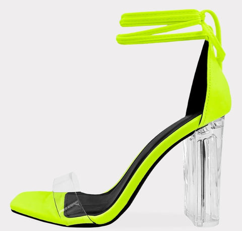 MISSY ZAPATILLAS DE TELA ELASTICA AMARILLO NEON Y TACON DE ACRILICO TRANSPARENTE PARA MUJER
