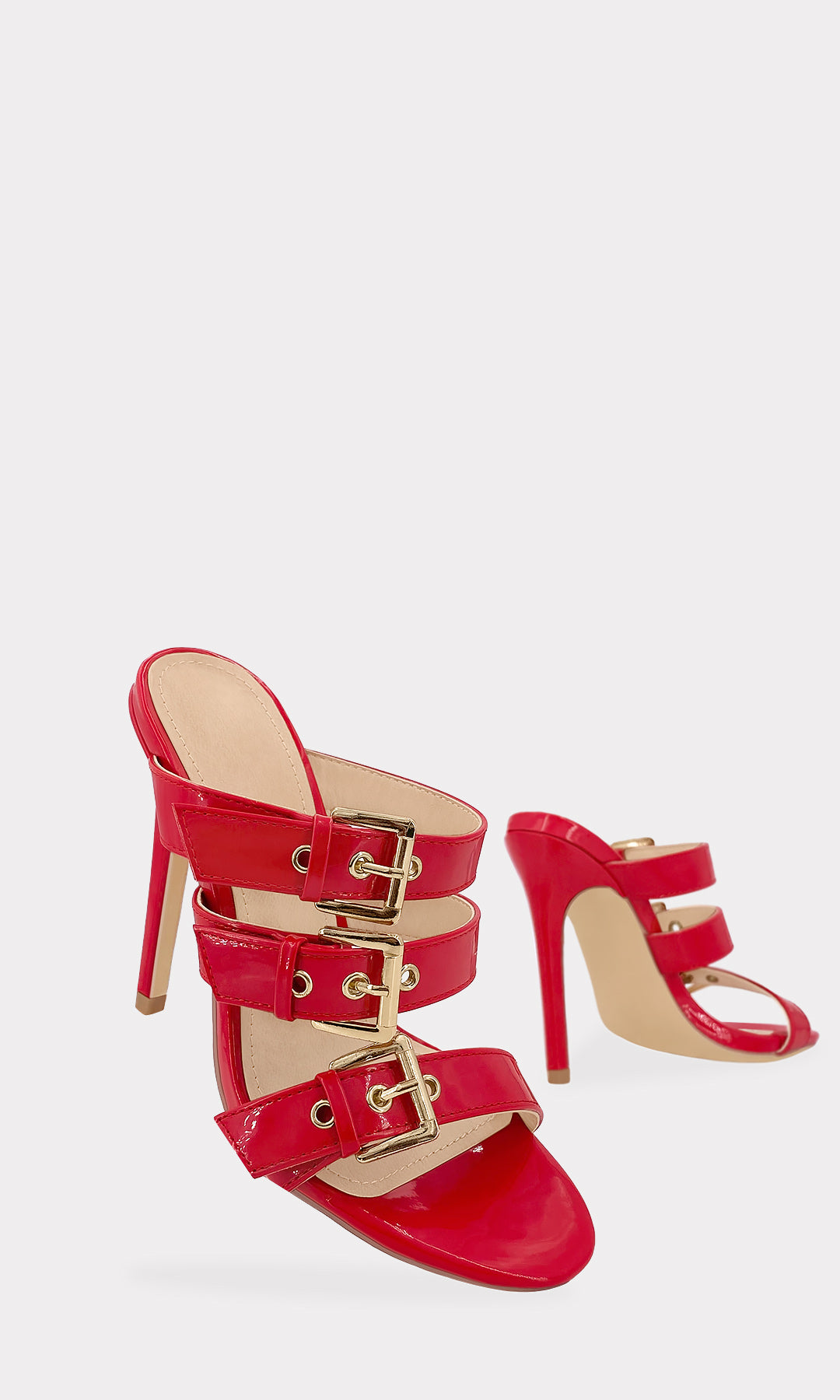 TEMPTATION HEELS ABIERTOS DE CHAROL ROJO CON 3 STRAPS AJUSTABLES AL FRENTE Y PUNTA REDONDA