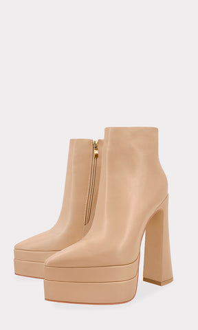 VOGUE BOTAS DE VINIPIEL COLOR NUDE CON DOBLE PLATAFORMA Y CIERRE DORADO